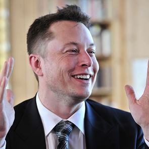 O Elon Musk αναβαθμίζει το ίντερνετ με το Starlink