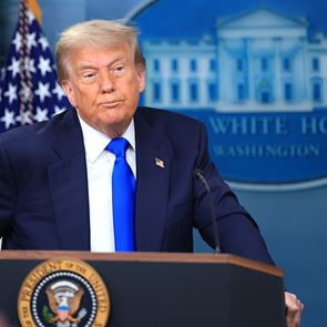 O Donald Trump τώρα αλλάζει και την Coca-Cola-Πώς θέλει να τροποποιήσει τη συνταγή