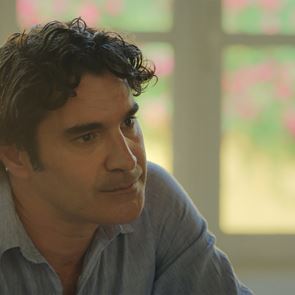 Η γνωριμία του Χριστόφορου Παπακαλιάτη με τον ισχυρό άνδρα του &lt;em>Netflix&lt;/em>, Ted Sarandos