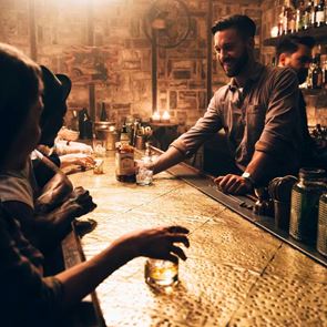 Το Jack Daniel’s κάνει τις βραδιές μας να μετρούν