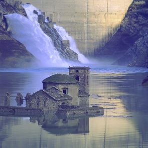 Το μεσαιωνικό χωριό που αναδύεται ξανά