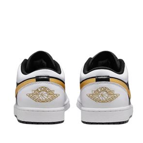 Κάπως λίγο ερωτευθήκαμε τα Air Jordan 1 Low &#39;Gold Swoosh