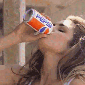 Ο &lt;em>κορονοϊός&lt;/em> όλου του κόσμου χωρά σε ένα κουτάκι αναψυκτικού