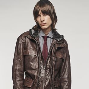 Τα δερμάτινα μπουφάν του χειμώνα