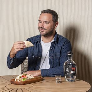 Πίνοντας mezcal στην Αθήνα σαν βέρος Μεξικάνος