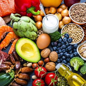 Τι τρώνε οι διατροφολόγοι το καλοκαίρι; Πάρε ιδέες από 10 ειδικούς