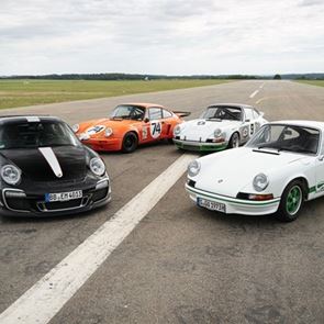 50 χρόνια <em>Porsche</em> Carrera με Walter Rohrl και Timo Bernhard
