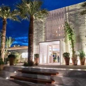 To Sea Satin Athens γιορτάζει ένα χρόνο παρουσίας στην Αθηναϊκή Ριβιέρα