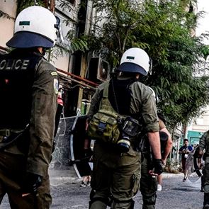 Με μέθοδο &#39;Χρυσής Αυγής&#39; οι έρευνες για την οπαδική βία