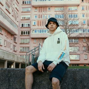 5 κομμάτια που κλείνουν μέσα τους το νέο αντρικό στυλ της άνοιξης