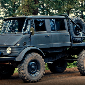 Unimog: Το διαχρονικό πολυεργαλείο της τετρακίνησης