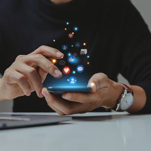 Ένα νέο κοινωνικό δίκτυο έρχεται να κατατροπώσει το X του Elon Musk