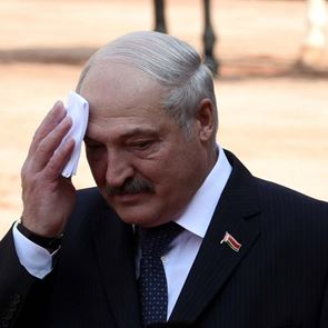 Το δίλημμα του δικτάτορα της Λευκορωσίας, Alexander Lukashenko
