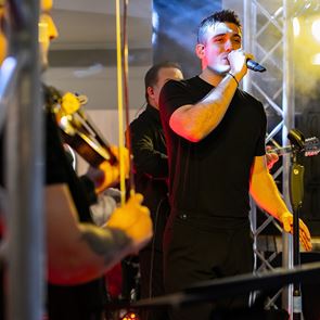 Live Stage στο Athens Metro Mall με τον Λάμψη 92,3