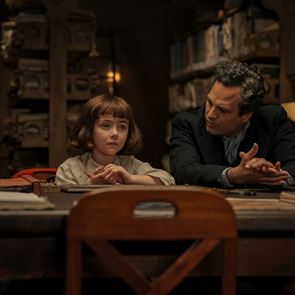 Όλες οι σειρές και οι ταινίες των Χρυσών Σφαιρών 2024 που βρίσκονται στο Netflix