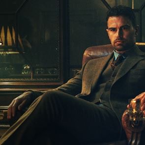 Όλα όσα τρώνε και πίνουν στο The Gentlemen του Guy Ritchie