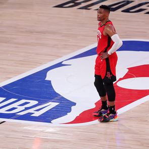 To hero ball του Russell Westbrook έχει πεθάνει