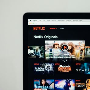 Κι όμως, αυτή η &quot;περίεργη εκπομπή&quot; ξεπέρασε το Squid Game στο &lt;em>Netflix&lt;/em>