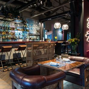 Τα κορυφαία bar-restaurants της πόλης