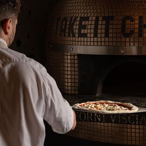 The Eatalians: Νόστιμη βόλτα στην Ηλιούπολη με τους Mario &amp; Luigi