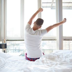 5 tips για χαρούμενο πρωινό ξύπνημα