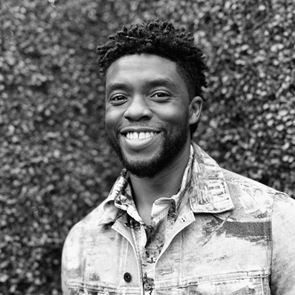 Ένα άγαλμα στη μνήμη του Chadwick Boseman