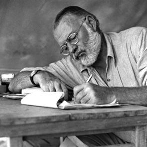 Η αντιφασιστική πένα του Ernest Hemingway
