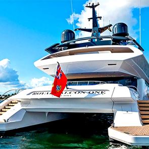 Το νέο υπερπολυτελές γιοτ της &lt;em>Porsche&lt;/em> θυμίζει διαστημόπλοιο