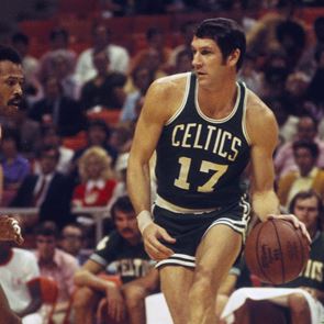 Ο John Havlicek δεν ήταν απλά ο τύπος που έκλεψε την μπάλα