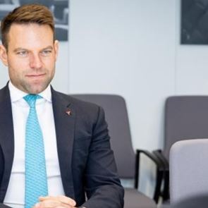 Στέφανος Κασσελάκης, ένας πρόεδρος υπό προθεσμία