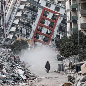 BBC: Αποτυχία της Google να προειδοποιήσει 10 εκατ. ανθρώπους για τον φονικό σεισμό στην Τουρκία