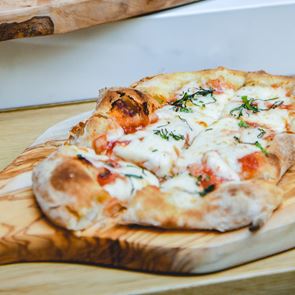 Mία υπέροχη &quot;Pizza non Pizza&quot; στο κέντρο της Αθήνας