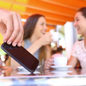 Η Google έχει νέες αντικλεπτικές λειτουργίες για το κινητό