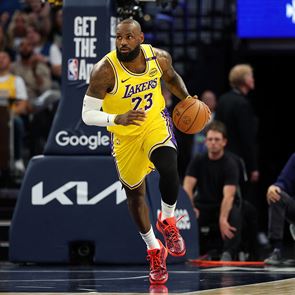 Ο LeBron James στην Ελλάδα-κάνει διακοπές στην Κέρκυρα