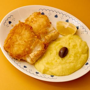 Γιατί τρώμε μπακαλιάρο με σκορδαλιά την 25 Μαρτίου