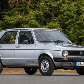 Τα αυτοκίνητα που πραγματικά έσωσαν τις εταιρείες τους