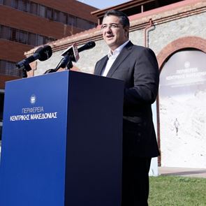 Πώς οι Τούρκοι μπλόκαραν τον Απόστολο Τζιτζικώστα