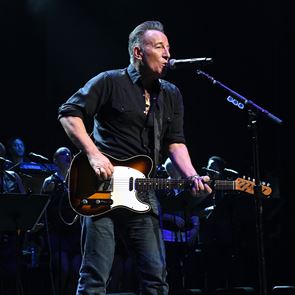 Το ντοκιμαντέρ της <em>Apple</em> <em>TV</em>+ για τον Bruce Springsteen