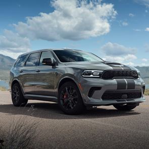 Το Dodge Durango SRT Hellcat είναι το πιο δυνατό &lt;em>SUV&lt;/em> που υπάρχει