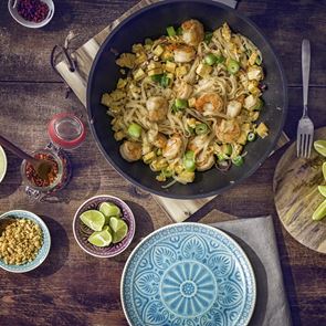 Pad Thai: Όλο το ταϊλανδέζικο street food σε ένα πιάτο