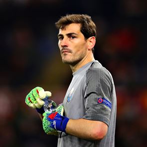 Iker Casillas, τι σου συμβαίνει