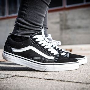 Το #VansChallenge τεστάρει την αεροδυναμική των sneakers σε viral videos