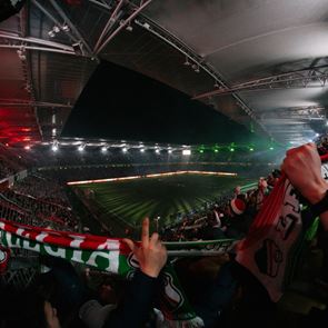 Το πιο χαοτικό πρωτάθλημα ποδοσφαίρου της Ευρώπης δεν μπορείς να το δεις στην τηλεόραση