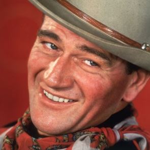 Σπάνιες φωτογραφίες από τη συναρπαστική ζωή του John Wayne