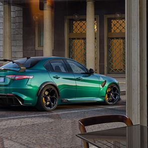 Η ανάρπαστη νέα Alfa Romeo Giulia GTA