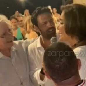 Ντόρα Μπακογιάννη και Κωνσταντίνος Αργυρός τραγούδησαν μαζί Ξυλούρη, έγινε