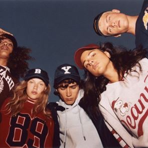 Η νέα συλλογή της Pull&amp;Bear σε γυρίζει πίσω στo σχολείο