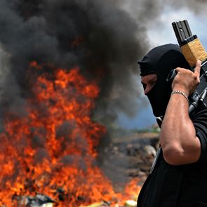 Ο κορονοϊός είναι η μεγάλη ευκαιρία των παντοδύναμων καρτέλ