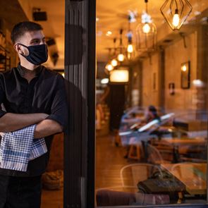 Τι θα ισχύει στα covid free εστιατόρια