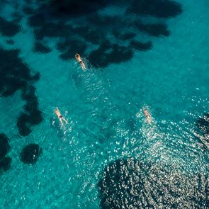 To ελληνικό &lt;em>νησί&lt;/em> που λατρεύουν οι ισχυρότεροι του κόσμου